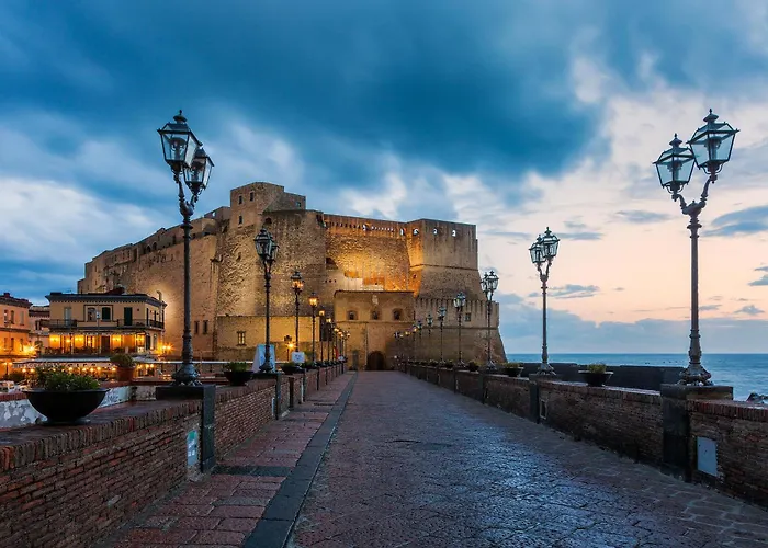 Piazza BovioHotel Napoli